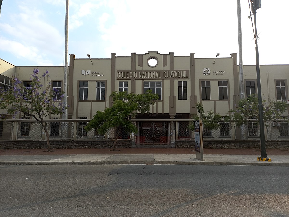 INSTITUTO SUPERIOR TECNOLÓGICO GUAYAQUIL